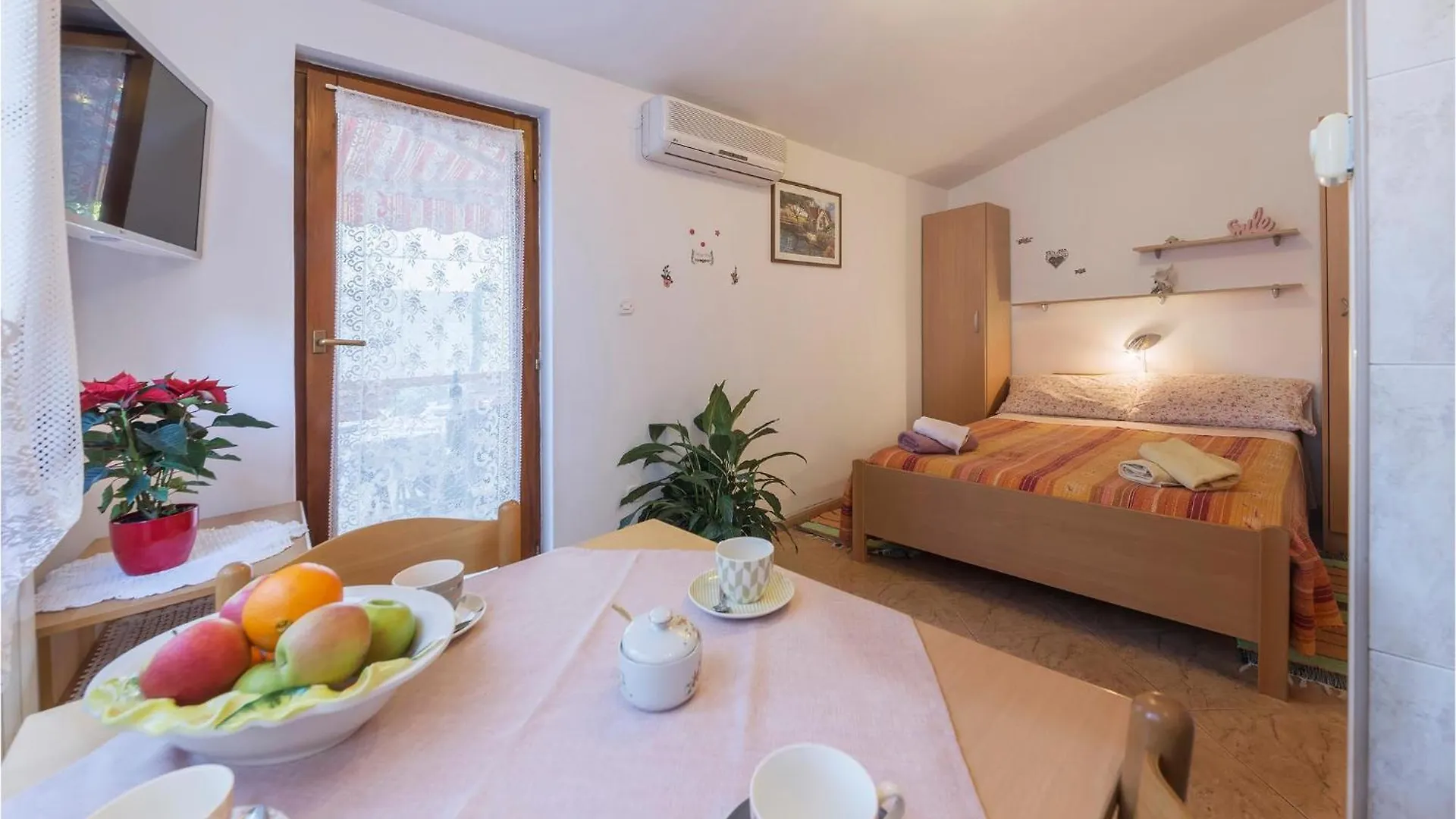 Lovely Apartment In Rovinj With Wifi 0*,  クロアチア